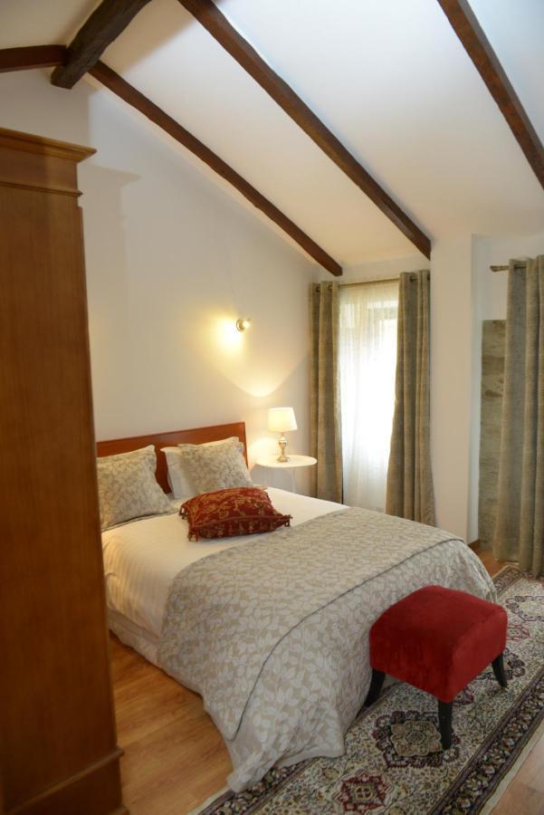 Casa Da Fraga Bed & Breakfast Ferreira  ภายนอก รูปภาพ