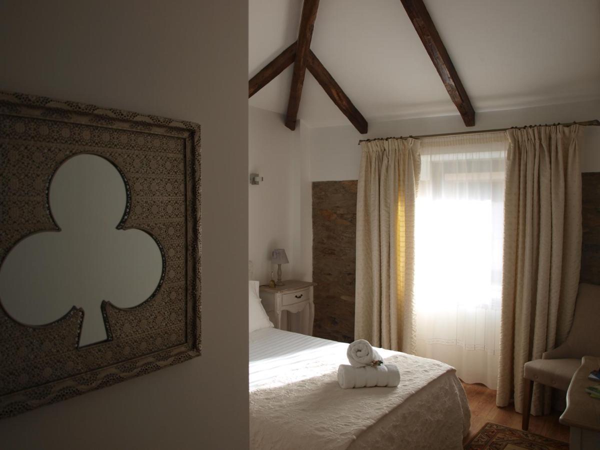 Casa Da Fraga Bed & Breakfast Ferreira  ภายนอก รูปภาพ